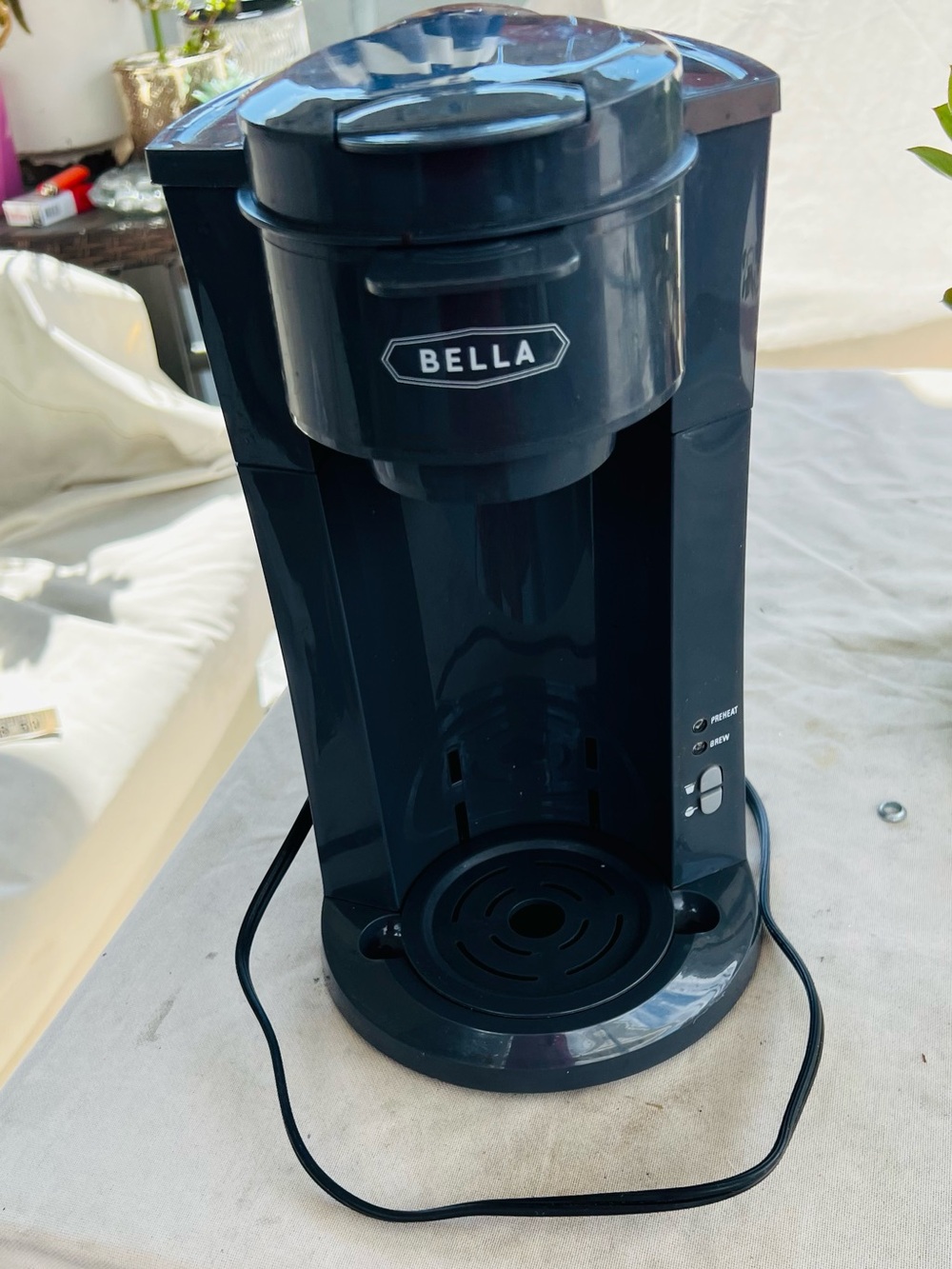 Bella Single-Serve Coffee Maker in Black